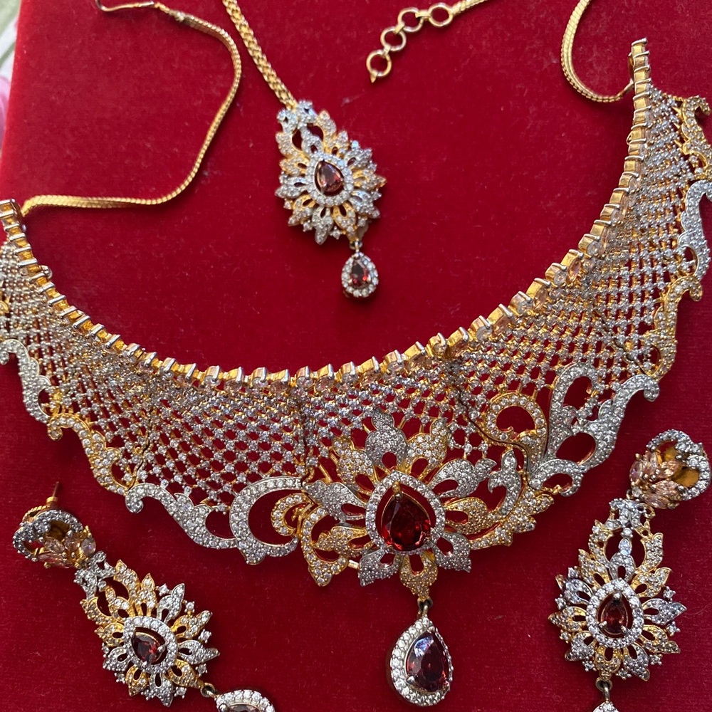 Bridal wedding jewelry set - Picture 5 of 8